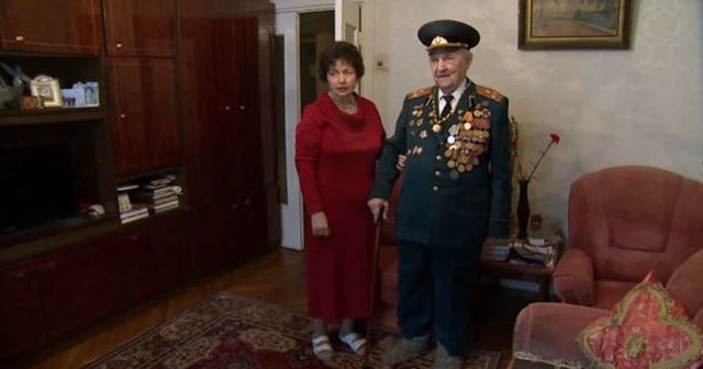 День рождения в День Победы: 101-летний ветеран из Молдовы раскрыл секрет долголетия